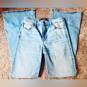 Hollister Light Wash Women’s  High Rise Vintage Flare Jeans